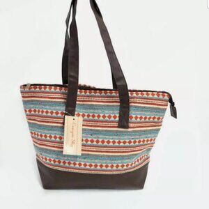 CRAZY 8's Clearance Sale!!! Canyon Sky Aztec textured tote bag